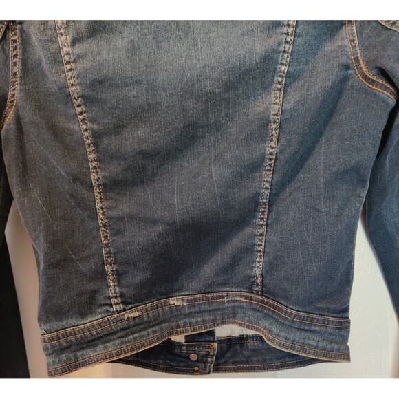 Aeropostale Distressed Denim Blue Jean Jacket Button Close Women sz Small Petite - Picture 8 of 8